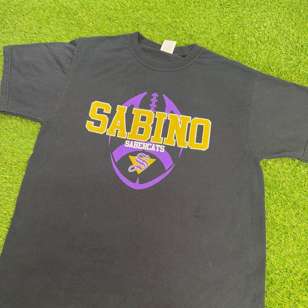 Jerzees Black and Yellow Short Sleeve‎ Tee